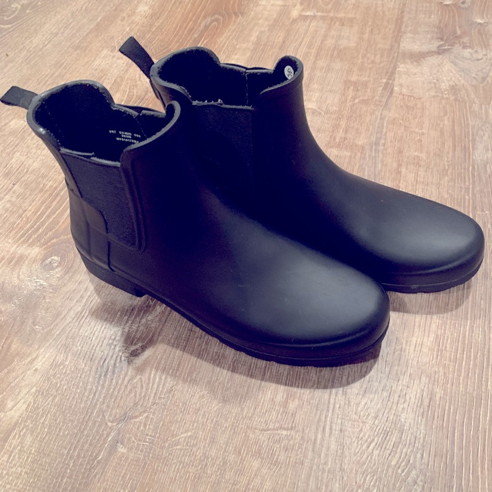 Hunter Boots - Women’s Refined Slim Fit Chelsea Boots